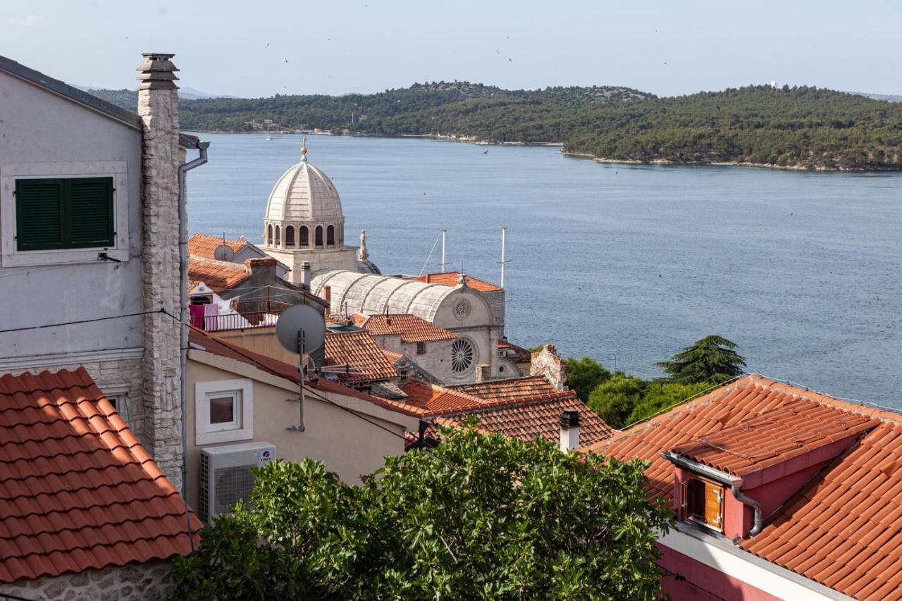 Apartment Best Sea View - In Old Town Sibenik Luaran gambar