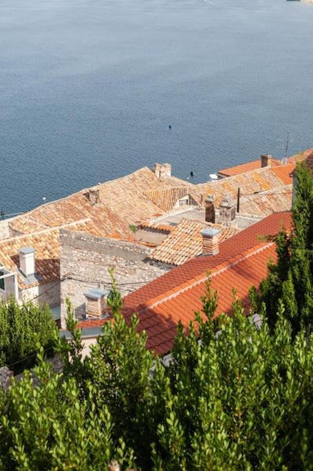 Apartment Best Sea View - In Old Town Sibenik Luaran gambar