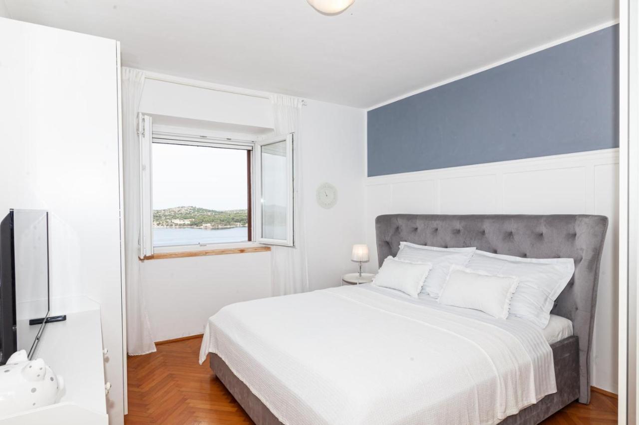 Apartment Best Sea View - In Old Town Sibenik Luaran gambar